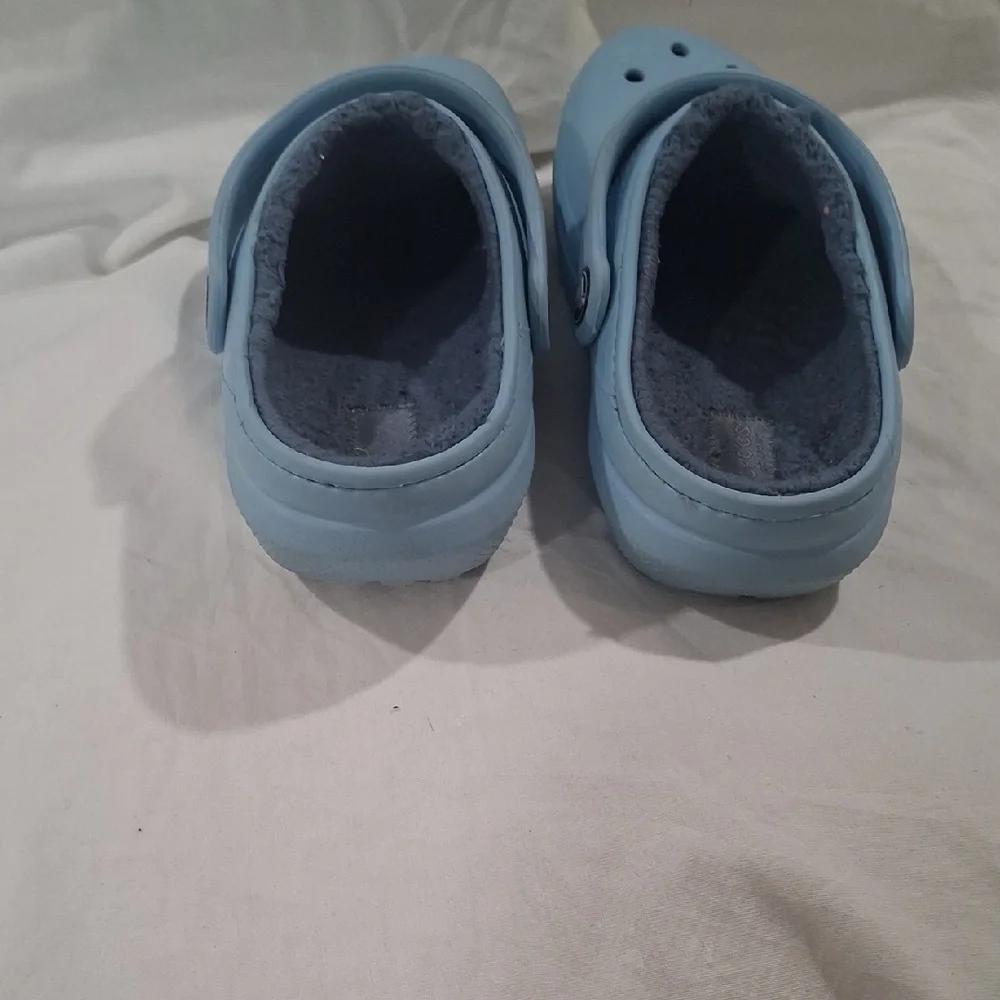 CROCS Kids Light Blue Fuzzy Lined Slippers